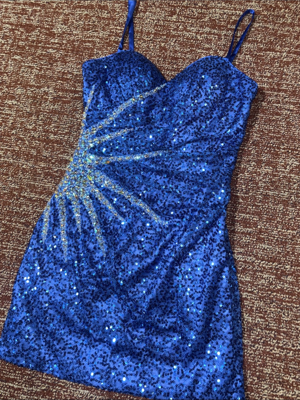 Dave & Johnny sequin mini dress rhinestone side starburst fitted spaghetti strap - Picture 2 of 14
